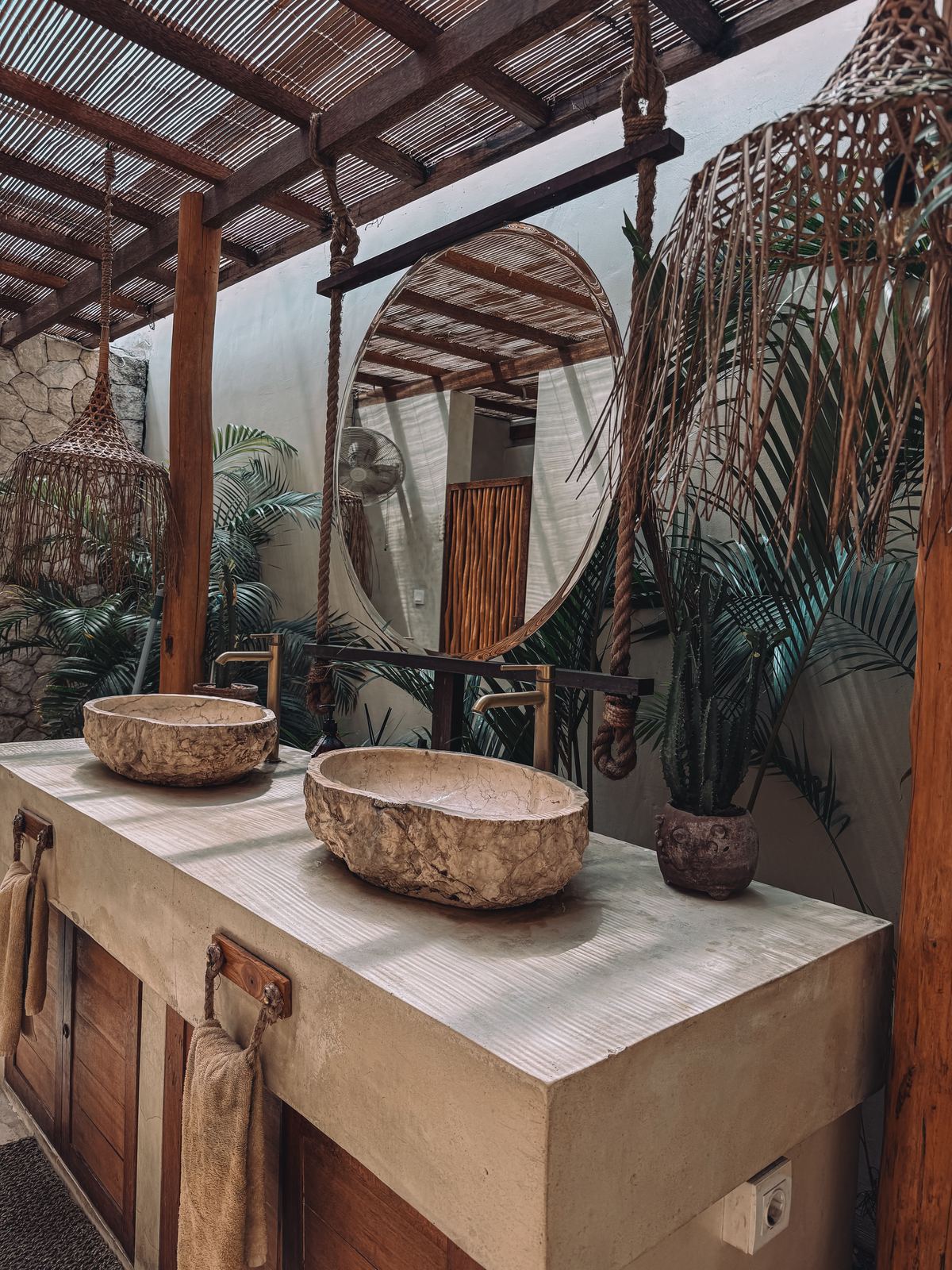 Outdoor Bathroom · Stone Basins