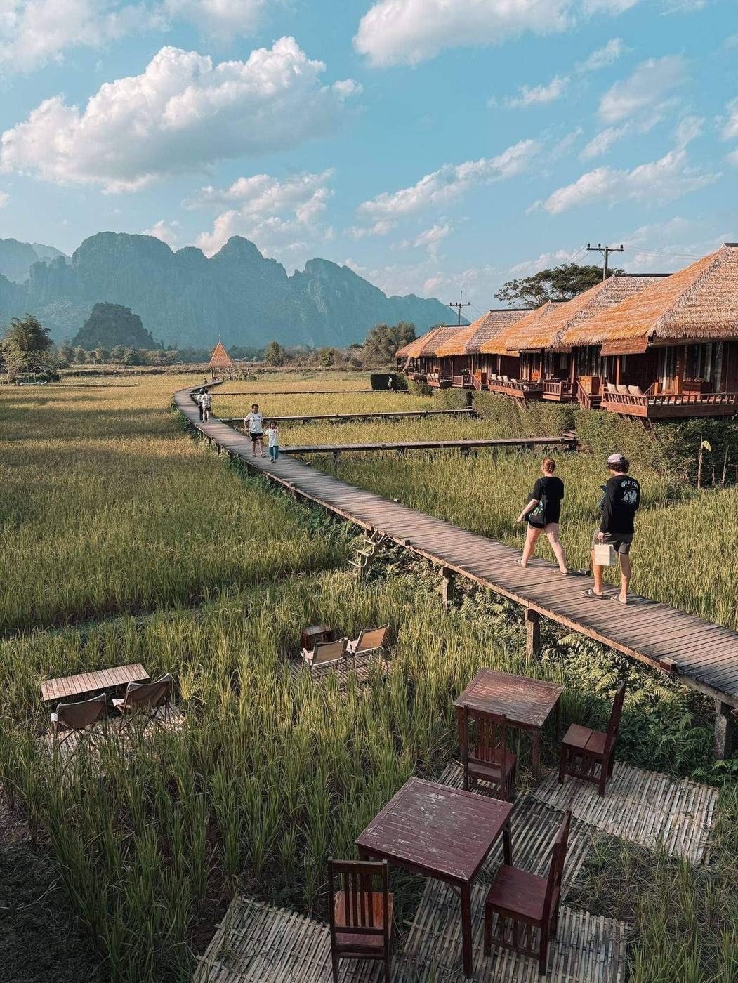 Vang Vieng · Mountains